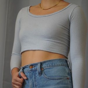 Cashmere cropped sweater